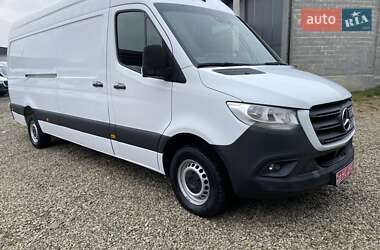 Грузовой фургон Mercedes-Benz Sprinter 2019 в 