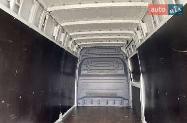 Грузовой фургон Mercedes-Benz Sprinter 2019 в 