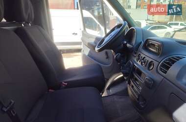 Вантажний фургон Mercedes-Benz Sprinter 2005 в 