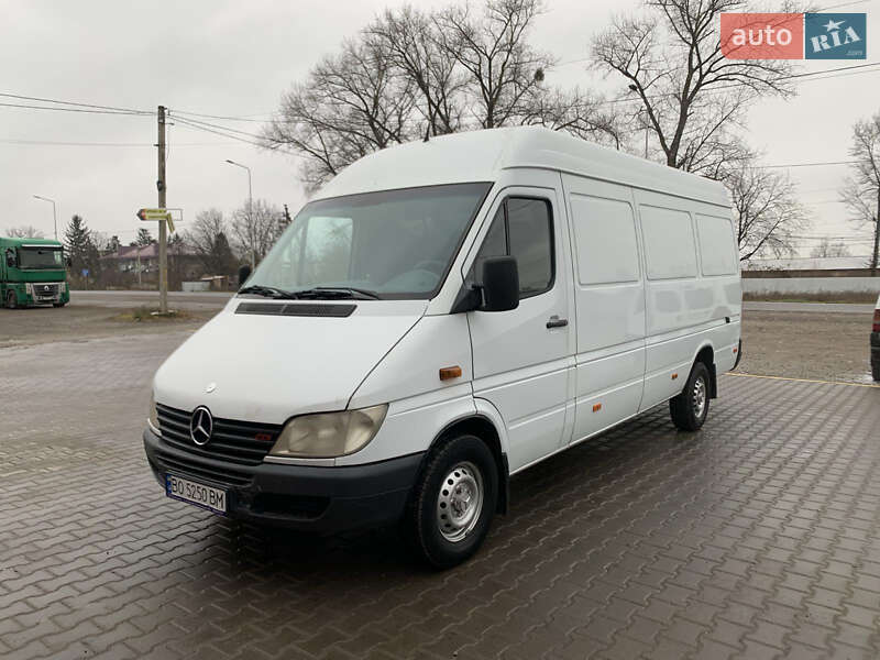 Mercedes-Benz Sprinter 2002
