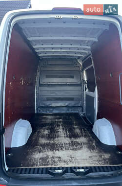 Вантажний фургон Mercedes-Benz Sprinter 2014 в 
