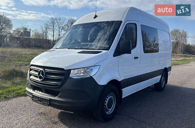Вантажопасажирський фургон Mercedes-Benz Sprinter 2020 в 