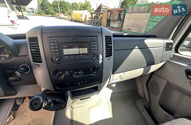 Грузовой фургон Mercedes-Benz Sprinter 2015 в 