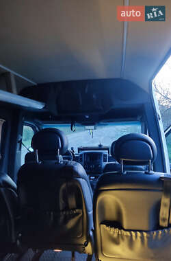 Мікроавтобус Mercedes-Benz Sprinter 2013 в 