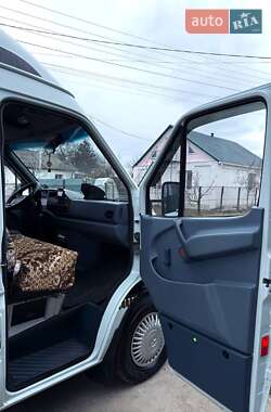 Тентованый Mercedes-Benz Sprinter 1997 в 