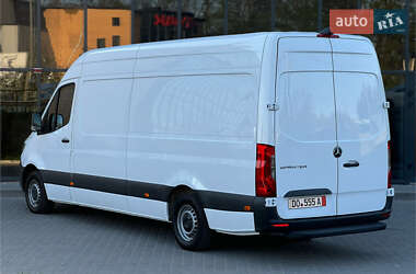 Грузовой фургон Mercedes-Benz Sprinter 2021 в 