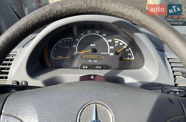 Вантажопасажирський фургон Mercedes-Benz Sprinter 2005 в 