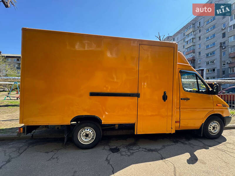Mercedes-Benz Sprinter 2001