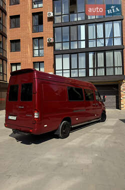 Другие грузовики Mercedes-Benz Sprinter 2005 в 