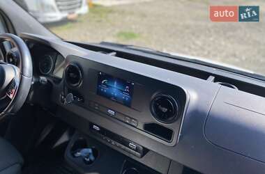 Вантажний фургон Mercedes-Benz Sprinter 2020 в 