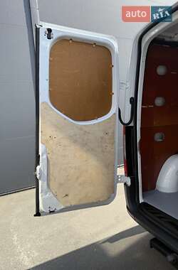 Грузовой фургон Mercedes-Benz Sprinter 2020 в 