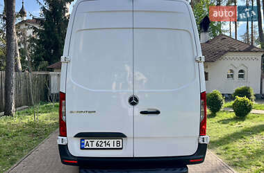 Грузовой фургон Mercedes-Benz Sprinter 2019 в 
