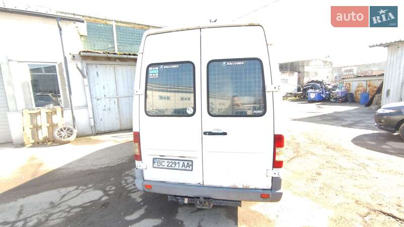 Грузовой фургон Mercedes-Benz Sprinter 1997 в Львове