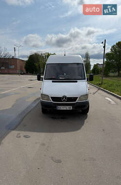Грузовой фургон Mercedes-Benz Sprinter 2006 в 