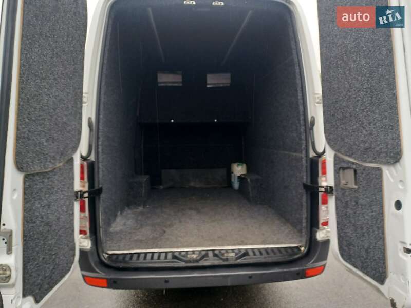 Микроавтобус Mercedes-Benz Sprinter 2012 в Рахове