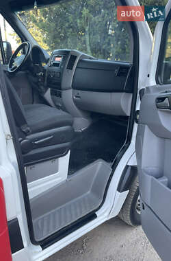 Грузовой фургон Mercedes-Benz Sprinter 2015 в 