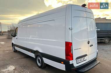 Вантажний фургон Mercedes-Benz Sprinter 2020 в 