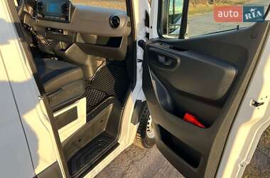 Вантажний фургон Mercedes-Benz Sprinter 2020 в 