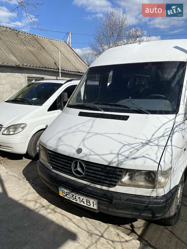 Мікроавтобус Mercedes-Benz Sprinter 1995 в 