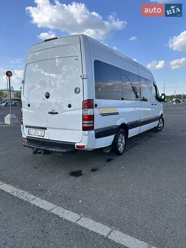 Мікроавтобус Mercedes-Benz Sprinter 2011 в Тячеві
