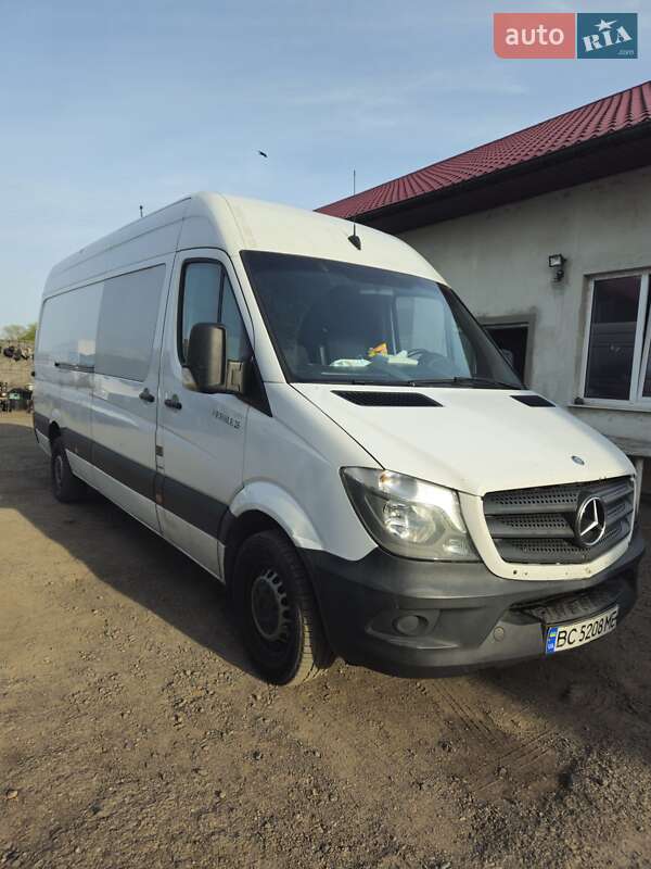 Грузопассажирский фургон Mercedes-Benz Sprinter 2016 в 