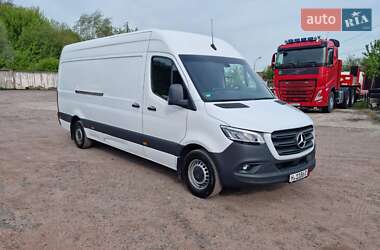 Грузовой фургон Mercedes-Benz Sprinter 2020 в 
