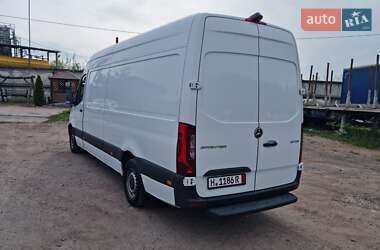 Грузовой фургон Mercedes-Benz Sprinter 2020 в 