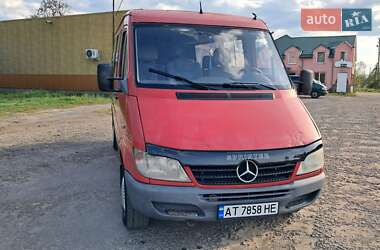 Микроавтобус Mercedes-Benz Sprinter 2005 в 