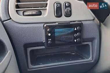 Микроавтобус Mercedes-Benz Sprinter 2005 в 