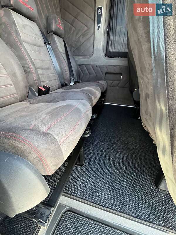 Вантажний фургон Mercedes-Benz Sprinter 2019 в Чернівцях