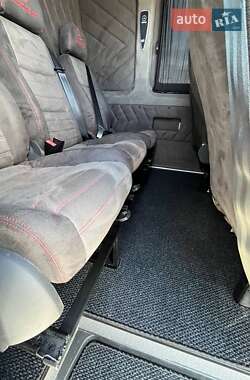 Грузовой фургон Mercedes-Benz Sprinter 2019 в 