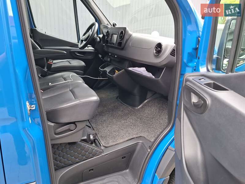 Грузовой фургон Mercedes-Benz Sprinter 2020 в Калуше