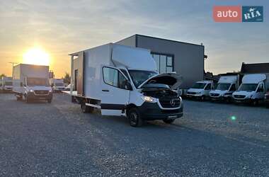 Грузовой фургон Mercedes-Benz Sprinter 2021 в 