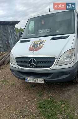 Грузовой фургон Mercedes-Benz Sprinter 2013 в Чернигове