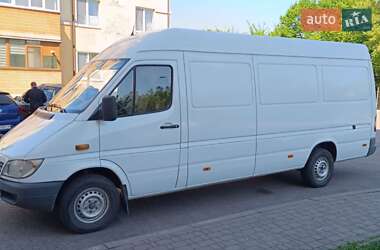 Вантажний фургон Mercedes-Benz Sprinter 2005 в 