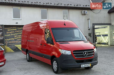 Вантажний фургон Mercedes-Benz Sprinter 2021 в 