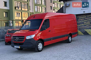 Вантажний фургон Mercedes-Benz Sprinter 2021 в 