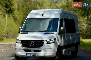 Вантажний фургон Mercedes-Benz Sprinter 2019 в Міжгір'ї