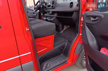 Грузовой фургон Mercedes-Benz Sprinter 2021 в 