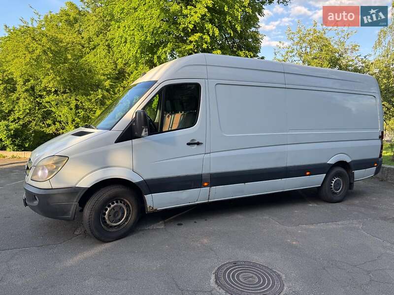 Грузовой фургон Mercedes-Benz Sprinter 2008 в Киеве