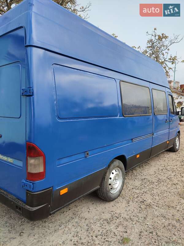Мікроавтобус Mercedes-Benz Sprinter 2004 в Очакові