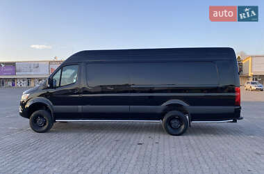 Вантажний фургон Mercedes-Benz Sprinter 2022 в 