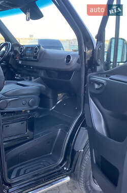 Вантажний фургон Mercedes-Benz Sprinter 2022 в 