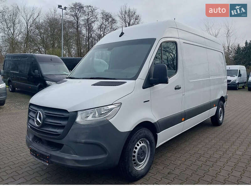 Mercedes-Benz Sprinter 2021