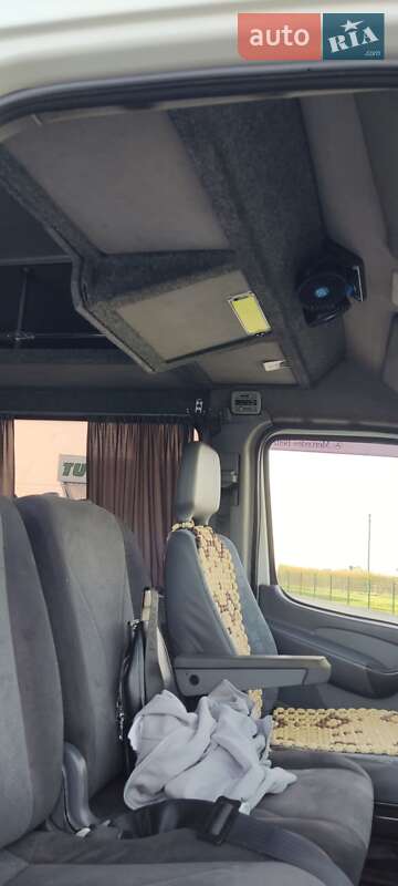 Грузопассажирский фургон Mercedes-Benz Sprinter 2001 в Каменец-Подольском