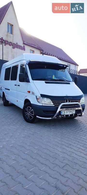Грузопассажирский фургон Mercedes-Benz Sprinter 2001 в Каменец-Подольском