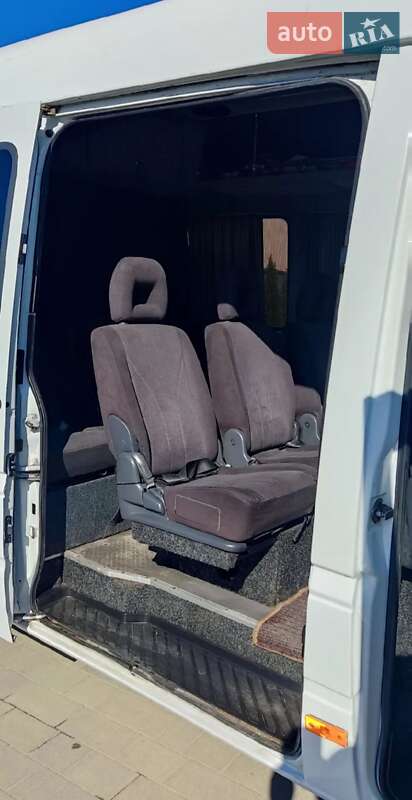 Грузопассажирский фургон Mercedes-Benz Sprinter 2001 в Каменец-Подольском