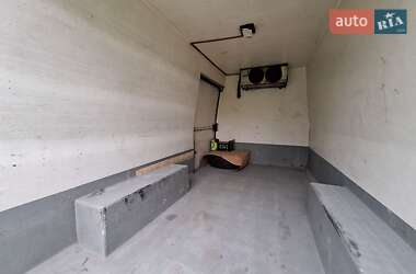 Рефрижератор Mercedes-Benz Sprinter 2005 в 