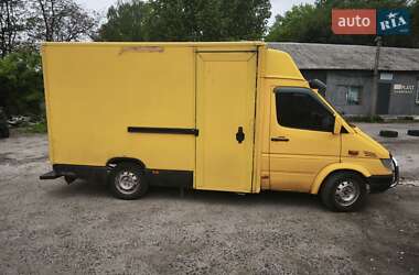 Грузовой фургон Mercedes-Benz Sprinter 2001 в 