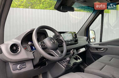 Грузовой фургон Mercedes-Benz Sprinter 2021 в 